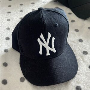 Navy New York Yankees Baseball Cap